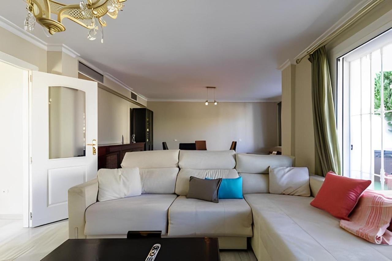 Malagasuite Village Alhaurin Alhaurín el Grande Εξωτερικό φωτογραφία